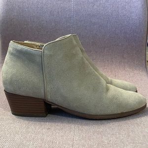 Pegabo ankle boots